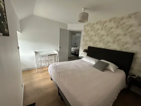 Gîte Contemporain près de l'Abbaye de Noirlac avec Jardin, Wi-Fi et Commodités Incluses - Photo 10