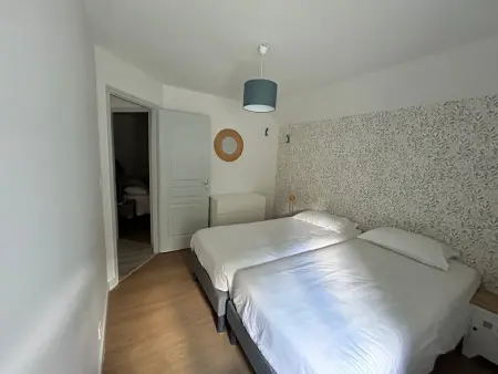 Gîte Contemporain près de l'Abbaye de Noirlac avec Jardin, Wi-Fi et Commodités Incluses - Photo 11