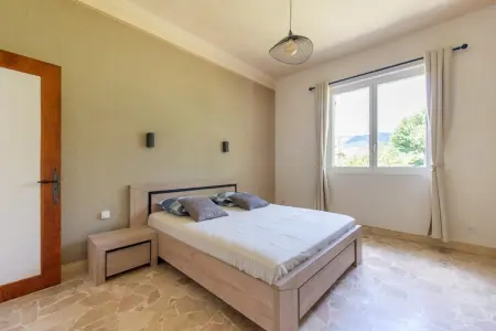 Bella Vista, Maison à Saint-Julien près du Verdon - Photo 3