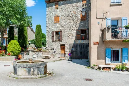 Bella Vista, Maison à Saint-Julien près du Verdon - Photo 31