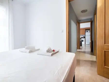 Appartement 2 chambres à 80m de la plage avec WiFi et climatisation - Photo 15