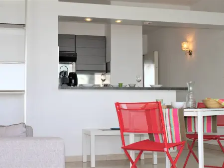 Appartement 2 Pièces, 4 couchages avec terrasse et vue panoramique - Photo 15