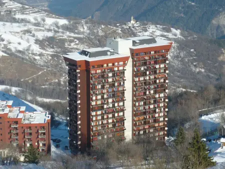 Studio skis aux pieds avec balcon et accès piscine - Photo 14