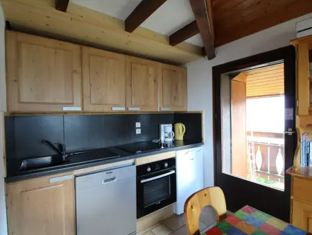 Appartement cosy 6 pers. au pied des pistes, balcon sud-ouest, proche centre, ski-in/ski-out - Photo 1