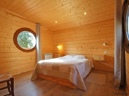 Chalet en bois dans nature, animaux admis, WiFi, Gite 4 personnes à Écouves - Photo 1