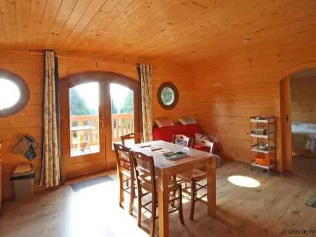 Chalet en bois dans nature, animaux admis, WiFi, Gite 4 personnes à Écouves - Photo 7