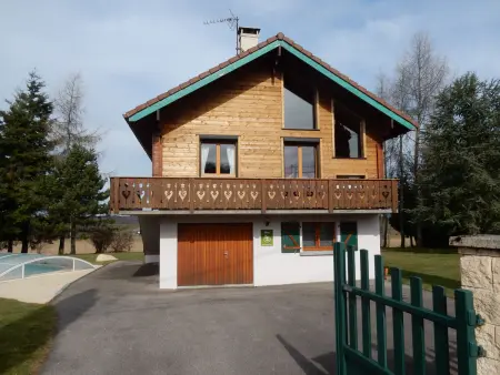 Chalet cosy avec piscine privée au Val-d'Ajol, 3 chambres - Photo 9