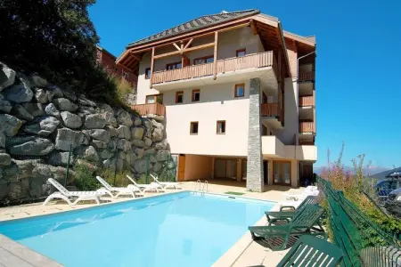 L'Ecrin des Neiges 1, Chalet en France avec Balcon et Charme Naturel - Photo 1