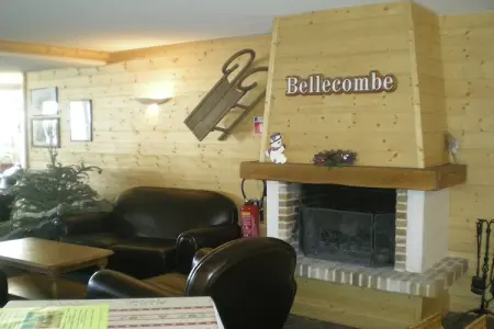 Résidence Le Village 2, Appartement à Le Village avec Balcon - Photo 8