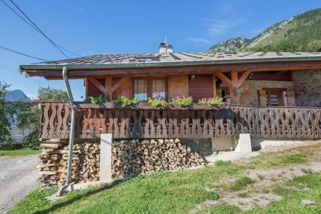 Chalet Le Mont, Chalet en Rhône-Alpes avec Vue - Photo 1