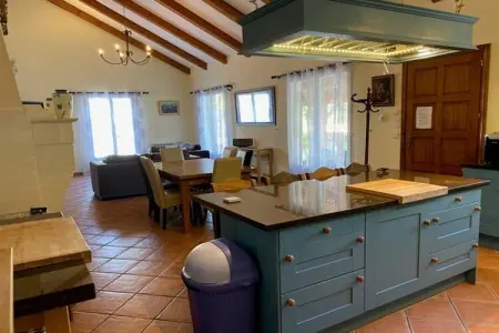 La Cheneraie, Villa spacieuse avec piscine privée en Provence - Photo 7