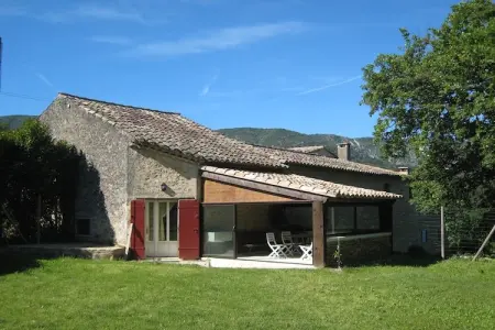 Le Gîte, Gîte confortable à Oppede, France - Photo 2