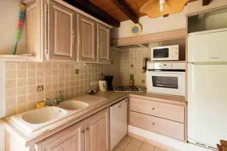 Le Gîte, Gîte confortable à Oppede, France - Photo 13