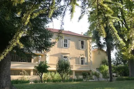 Amélie, Manoir en Provence avec Piscine & Centre - Photo 6