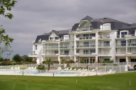 Domaine de Fontenelles 3, Escapade au bord de la piscine en Vendée - Photo 10