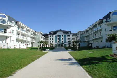 Domaine de Fontenelles 3, Escapade au bord de la piscine en Vendée - Photo 15