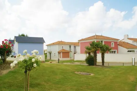 Domaine des Fontenelles 3, Maison confortable avec accès à la piscine - Photo 20