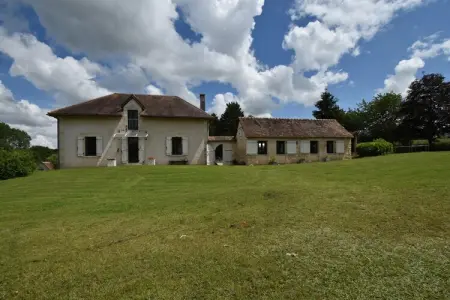 La Fermette, Villa en bord de rivière à Liglet avec piscine - Photo 6