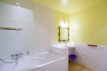 Le Manoir, Maison à Saint-Léonard avec Piscine - Photo 17
