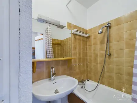 Charmant Studio 2/4 pers, centre-station, balcon sud, proche des pistes, parking inclus - Photo 6
