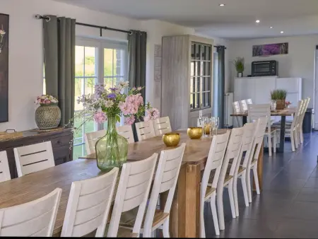 Sur les Thiers, Belle maison de groupe avec grand jardin - Photo 3