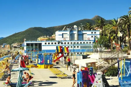 Ferienresort Ai Pozzi Village Resort Loano - B4 ca 38 qm, Village de vacances Ai Pozzi Village Resort, Loano - Photo 20