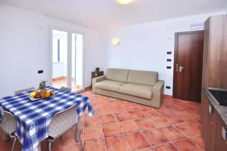 Ferienresort Ai Pozzi Village Spa Resort Loano - TR1 / C7 ca 55 qm, Village de vacances Ai Pozzi Village Resort, Loano - Photo 10