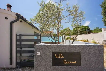 Villa Korina, Belle villa avec piscine privée - Photo 6