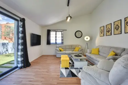 Villa Korina, Belle villa avec piscine privée - Photo 11