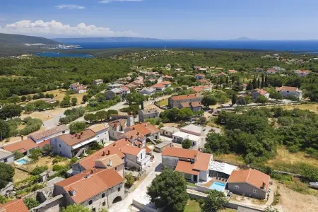 Villa Korina, Belle villa avec piscine privée - Photo 23