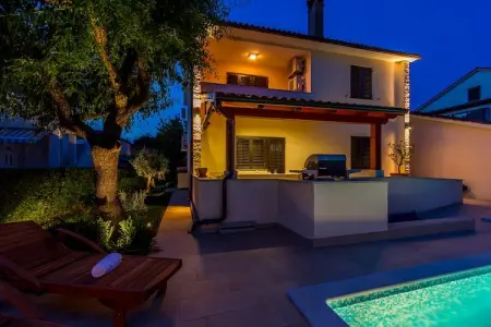 Villa VP, Maison à Pula proche Plage & Piscine - Photo 3