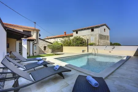 Viletta Valtura, Villa à Pula avec piscine privée - Photo 9