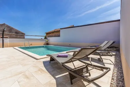 Viletta Valtura, Villa à Pula avec piscine privée - Photo 10