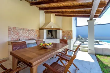 Viletta Valtura, Villa à Pula avec piscine privée - Photo 23