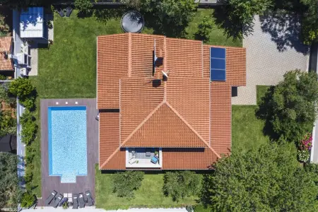 Villa Entini, Villa à Pula près de Plage avec Piscine - Photo 8
