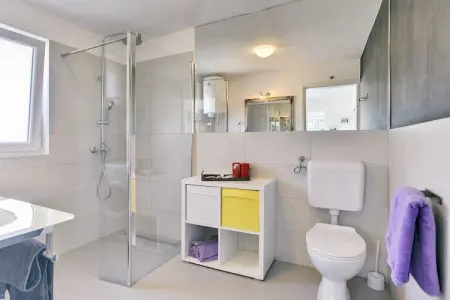 Zoya, Maison à Ližnjan avec piscine privée - Photo 12