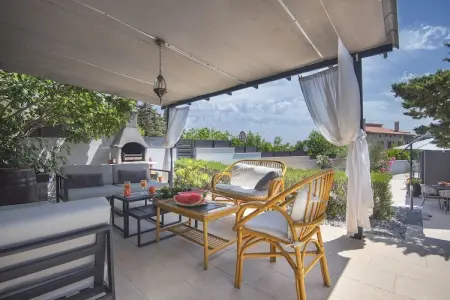 Zoya, Maison à Ližnjan avec piscine privée - Photo 14