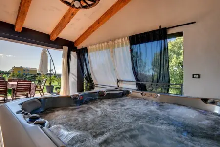 Villa Rubini, Villa à Rovinj avec piscine et jacuzzi - Photo 1