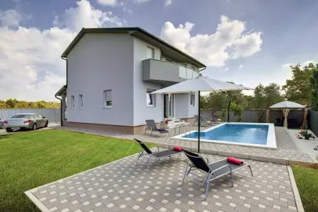 Villa Amber, Maison de Vacances Vodnjan près Plage - Photo 1