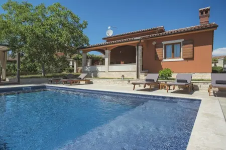 Villa Maria Betiga, Villa à Peroj avec Piscine & Proche Plage - Photo 5