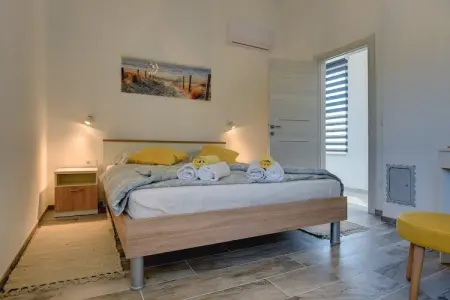 Villa Sunny Home, Maison à Galižana avec piscine et plage - Photo 19