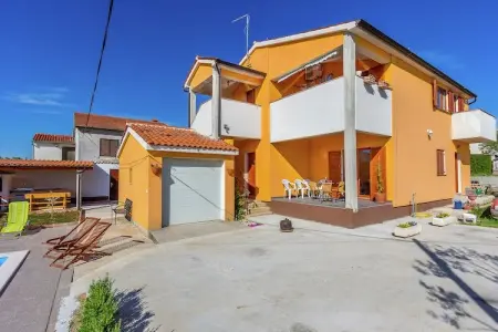 Villa Ninetta, Maison à Galizana avec Piscine Privée - Photo 12