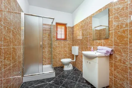 Villa Ninetta, Maison à Galizana avec Piscine Privée - Photo 19