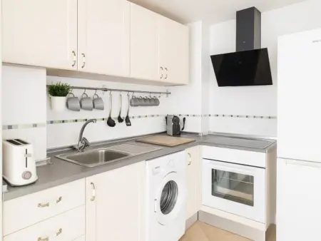 Appartement lumineux avec Wifi, proche plage, clim et TV - Photo 2