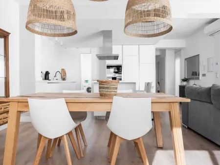 Maison moderne rénovée avec terrasses, wifi, proche plage et centre-ville de Puerto de Sagunto - Photo 1