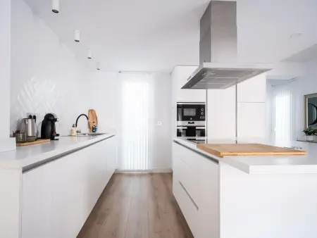 Maison moderne rénovée avec terrasses, wifi, proche plage et centre-ville de Puerto de Sagunto - Photo 12