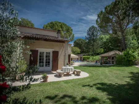 Liodrey, Maison familiale élégante avec piano et piscine - Photo 16
