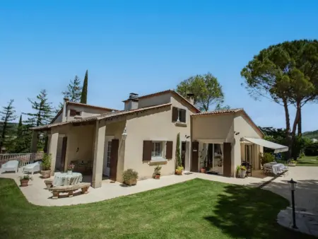 Liodrey, Maison familiale élégante avec piano et piscine - Photo 17