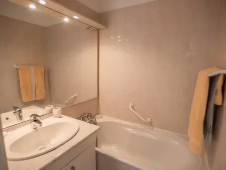 Le grand Liodrey, Villa bien située avec piano et piscine privée - Photo 46