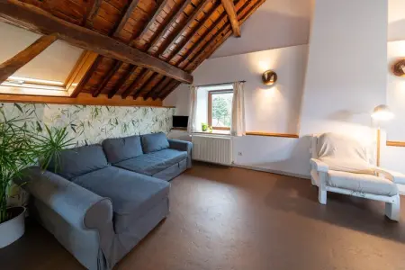 Magnifique habitation pour 5 adultes avec piscine intérieure, Loft au bord de la rivière à Esneux - Photo 2
